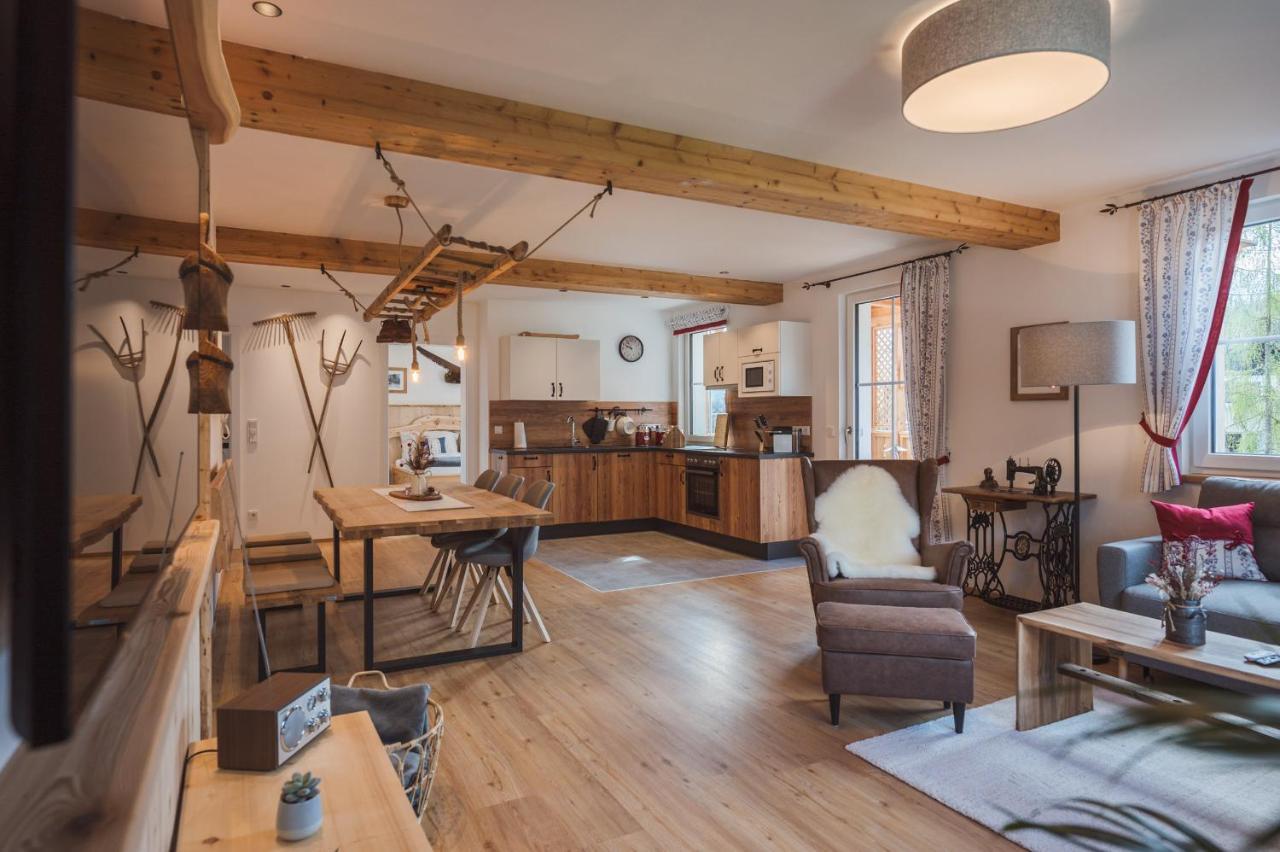 Ferienwohnungen Villa Salzweg Bad Goisern Luaran gambar