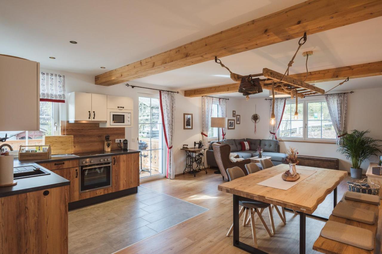 Ferienwohnungen Villa Salzweg Bad Goisern Luaran gambar